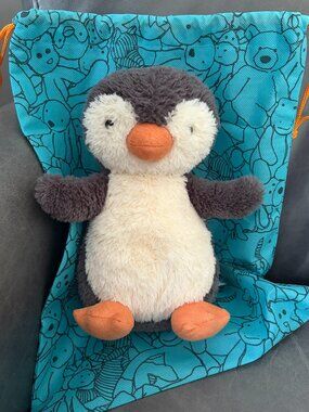 Jellycat Peanut Penguin- Medium